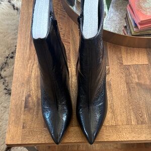 MIA Shiny Black Heeled Boots